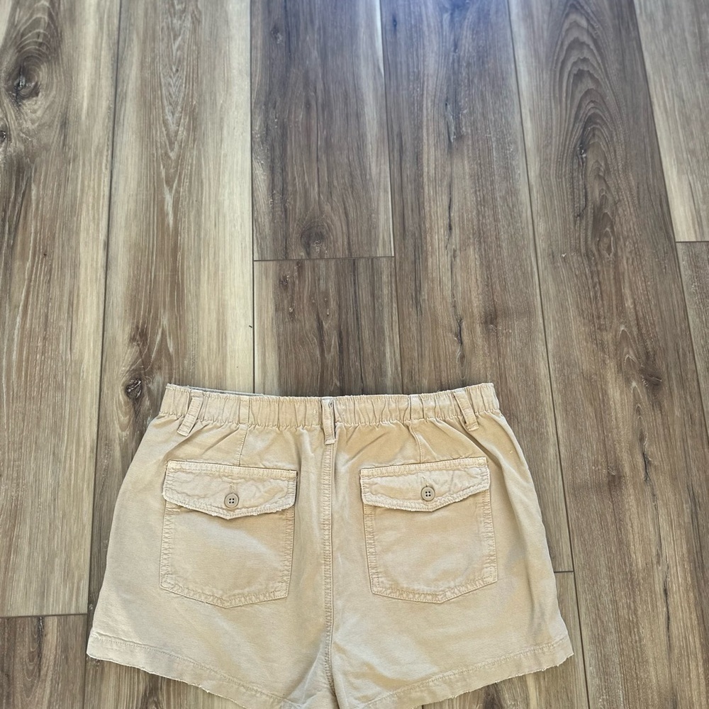Aerie womens shorts size medium - Picture 4 of 4